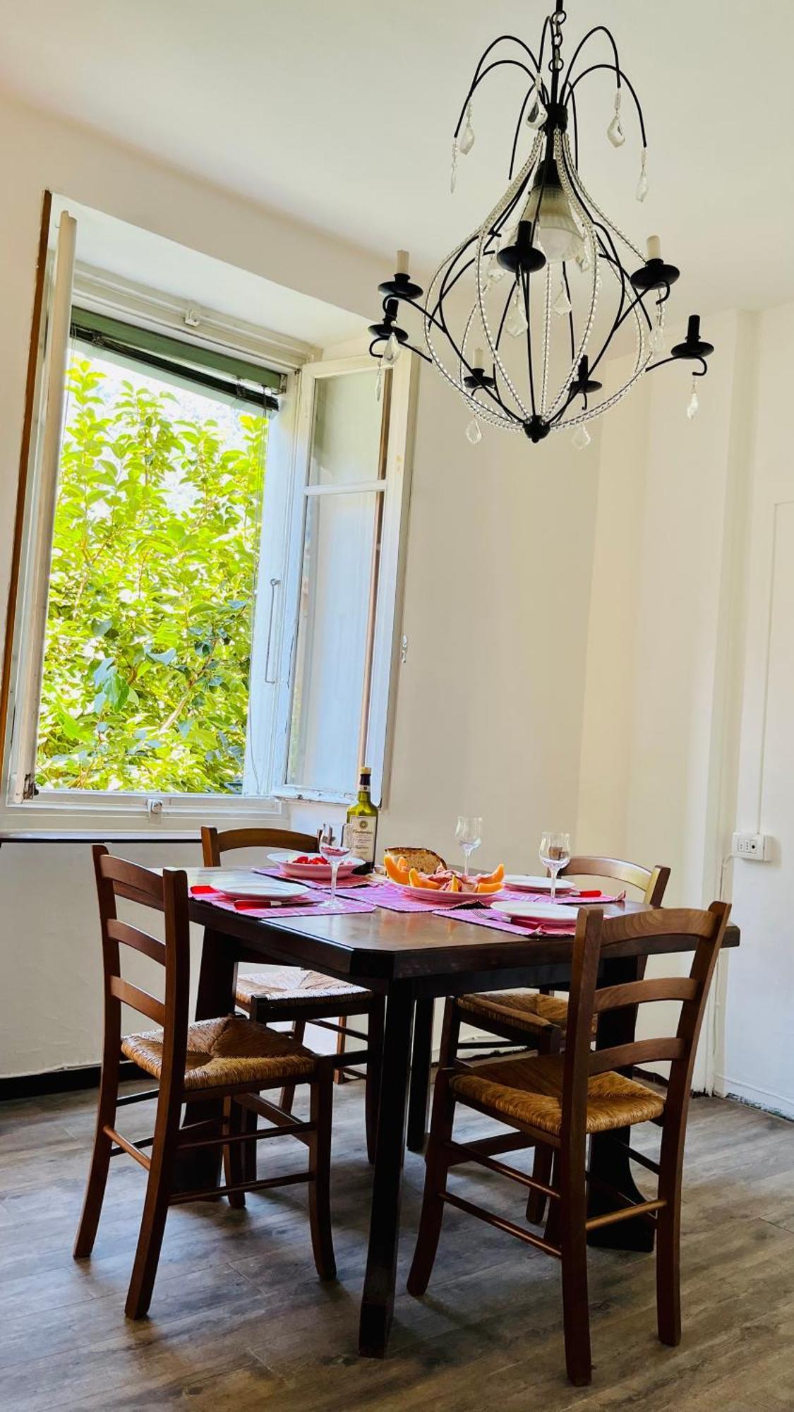 Appartement Antica Casa Storica Con Giardino à Domodossola Extérieur photo