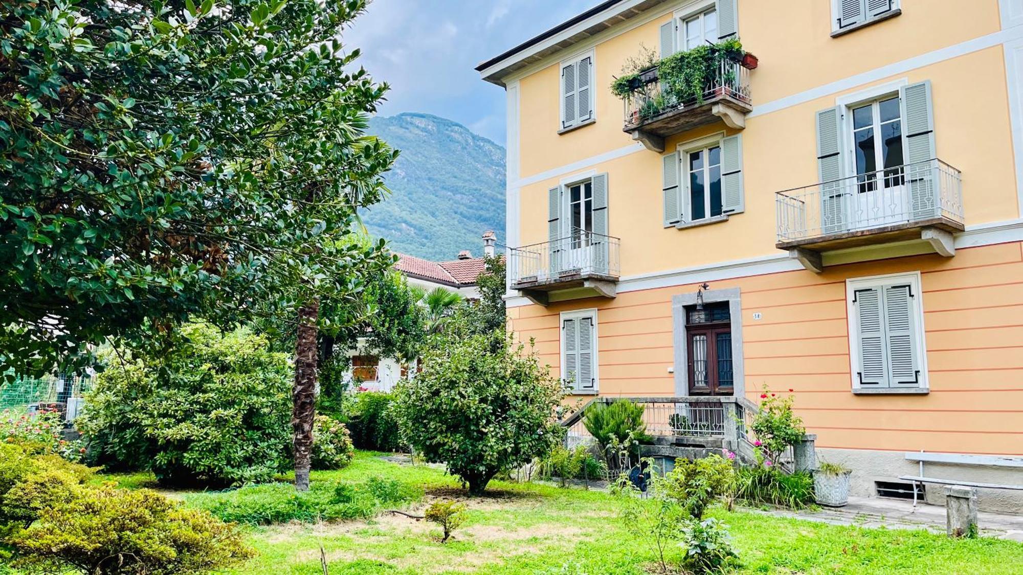 Appartement Antica Casa Storica Con Giardino à Domodossola Extérieur photo